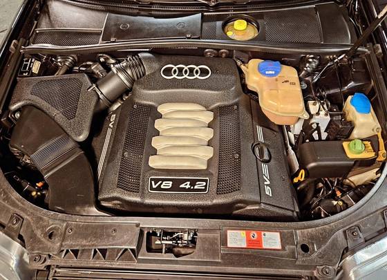AUDI A6 4.2 QUATTRO V8 40V GASOLINA 4P TIPTRONIC